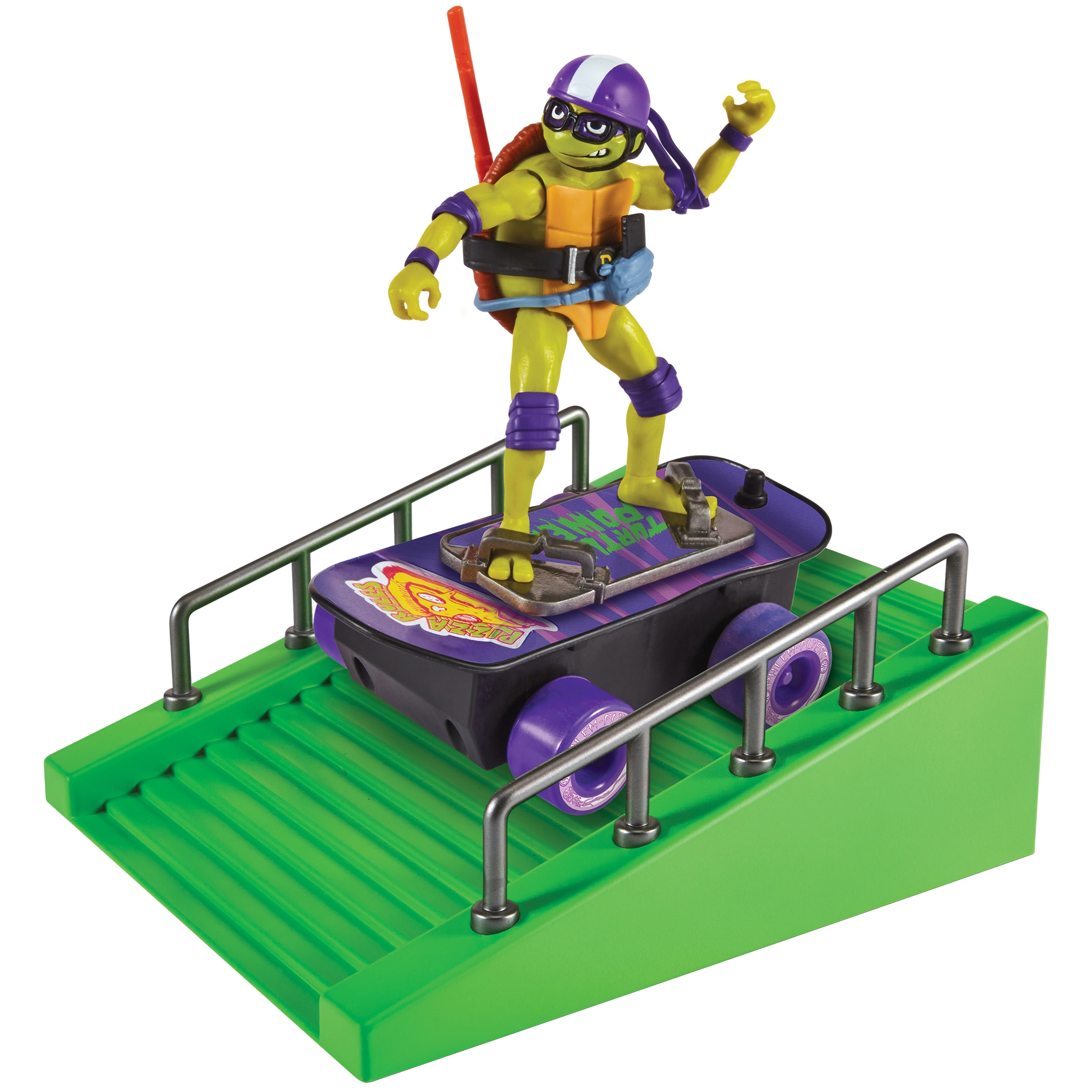 Donatello with Skateboard and Skatepark